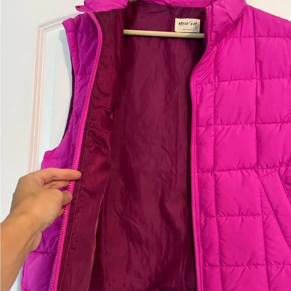 Fuchsia Barbie Pink Quilted Puffer Vest - Picture 3 of 13